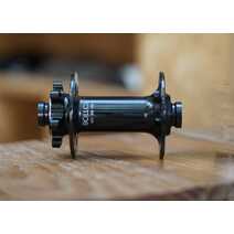 VLCmade RC39DB 6 BOLT BOOST FRONT HUB, M15x110, 32H, BLACK