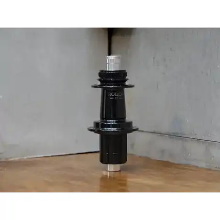 ROLLCii RC27DB CENTER LOCK REAR HUB, 32H, 12*142 (incl 135 QR end caps) HG LAVENDER