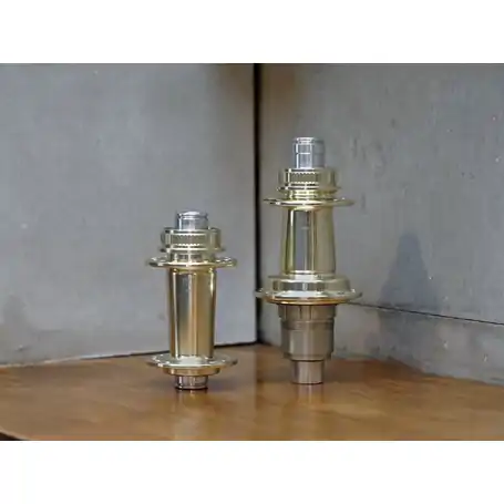 ROLLCii RC27DB CENTER LOCK REAR HUB, 32H, 12*142 (incl 135 QR end Caps) HG METALLIC GOLD