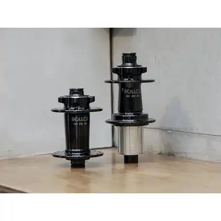 ROLLCii RC29DB 6-BOLT DISC REAR HUB, 32H, 12*142mm (incl 135 QR end cap) HG WET BLACK